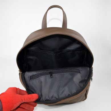 Рюкзак жіночий кольору капучіно зі штучної шкіри МІС 36143 - 3